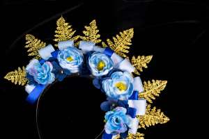 Український патріотичний вінок з квітами